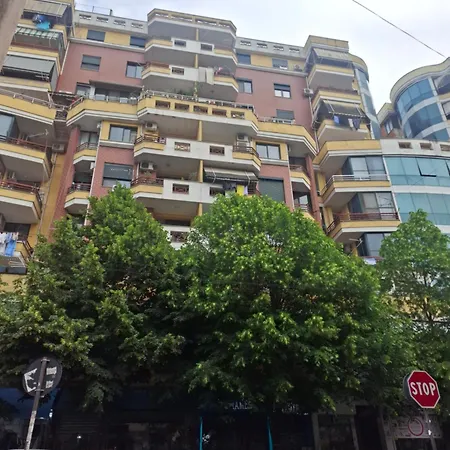 Tirana City Stay Apartments Daire Tiran